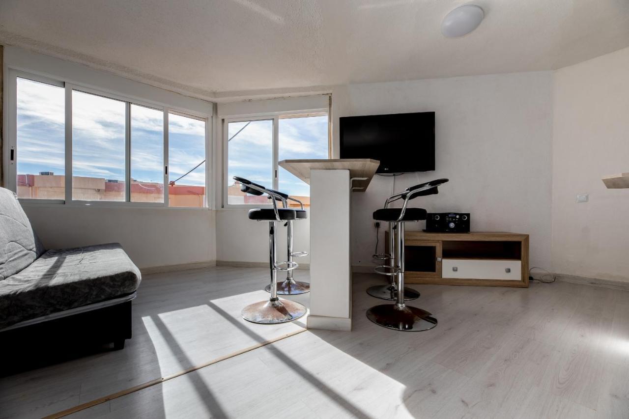 Apartmán Bright Studio With The Seaview And Swimming Pool La Manga del Mar Menor Exteriér fotografie