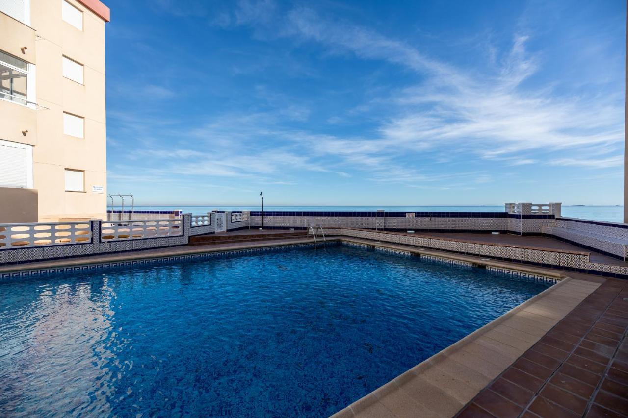 Apartmán Bright Studio With The Seaview And Swimming Pool La Manga del Mar Menor Exteriér fotografie